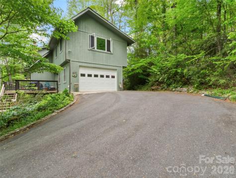 597 Sweetwater Ridge Road Burnsville NC 28714