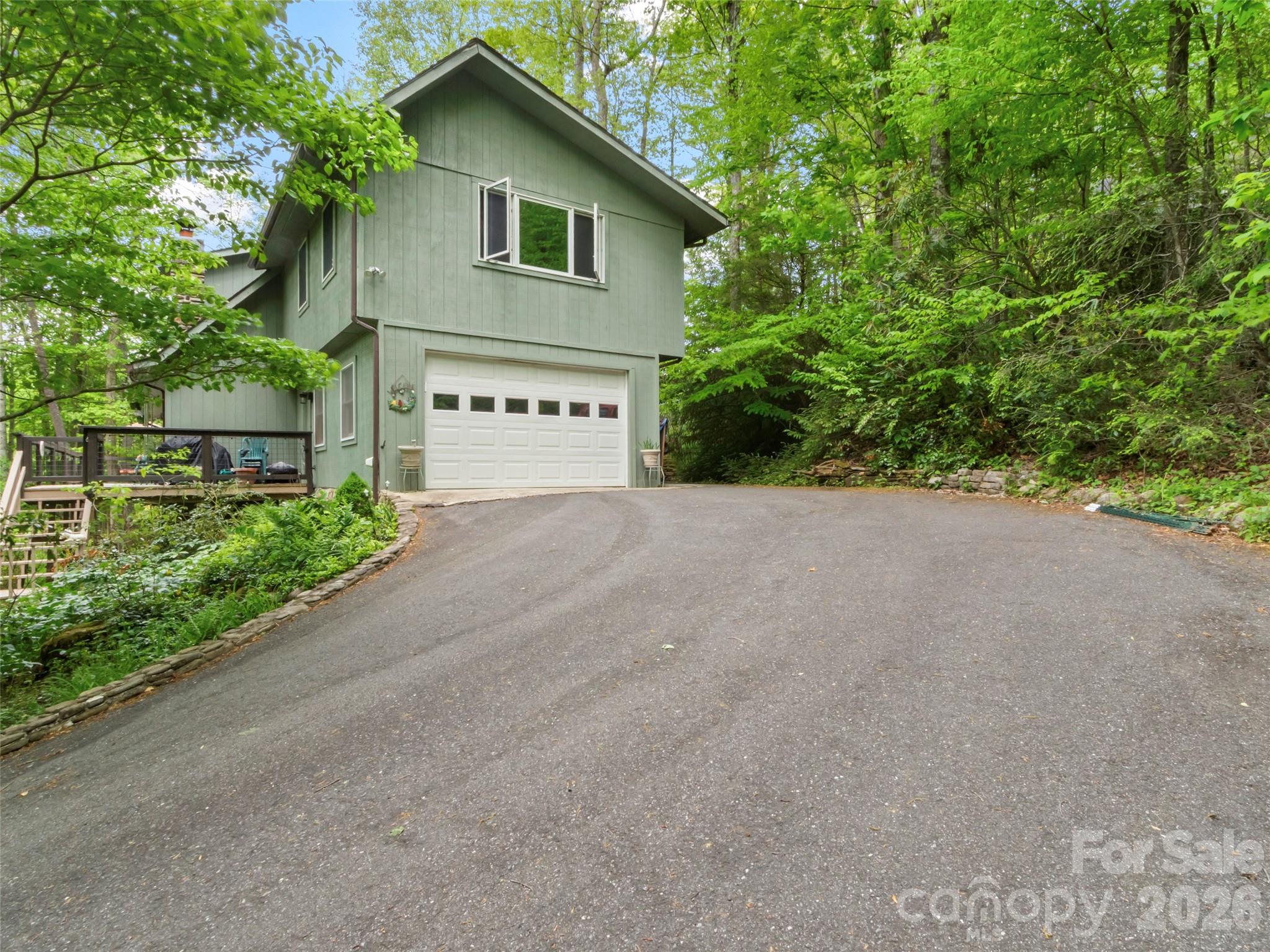 597 Sweetwater Ridge Road Burnsville NC 28714