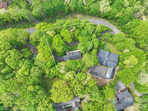 597 Sweetwater Ridge Road Burnsville NC 28714