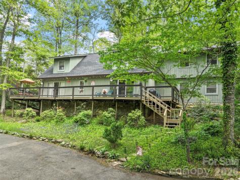 597 Sweetwater Ridge Road Burnsville NC 28714