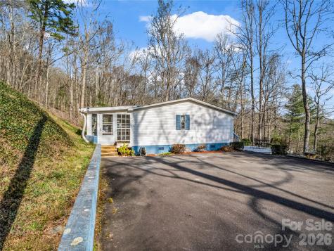 48 Laurel Cove Road Leicester NC 28748