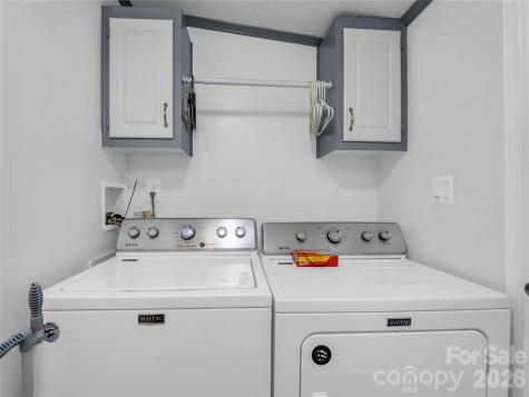 48 Laurel Cove Road Leicester NC 28748
