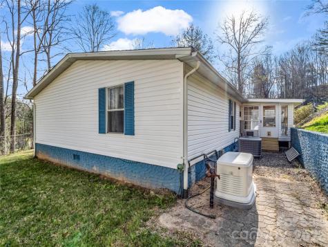 48 Laurel Cove Road Leicester NC 28748