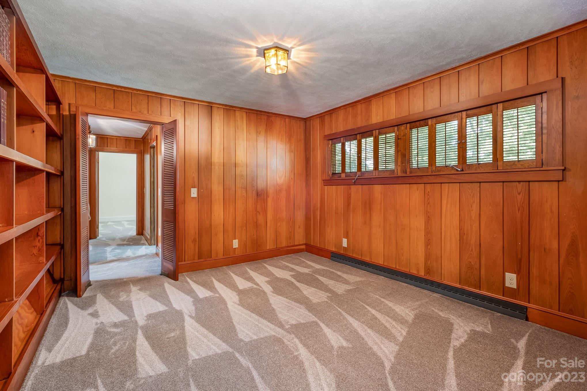 2756 Peachtree Road Statesville NC 28625