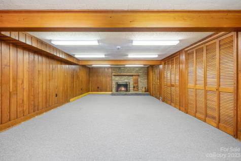 2756 Peachtree Road Statesville NC 28625