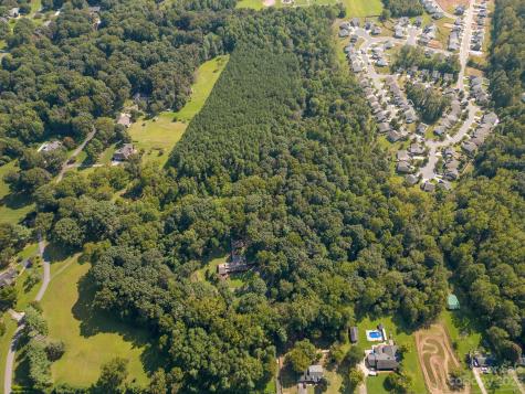 2756 Peachtree Road Statesville NC 28625