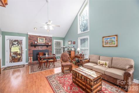 209 Browning Road Waynesville NC 28786