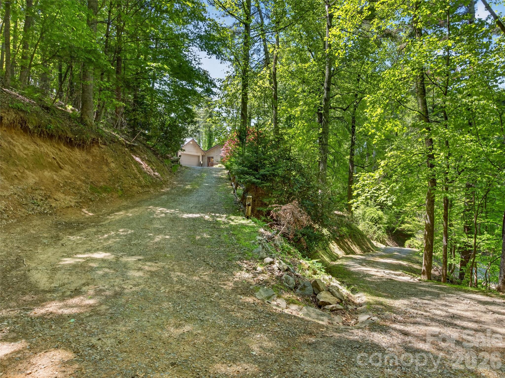 255 Westover Lane Burnsville NC 28714