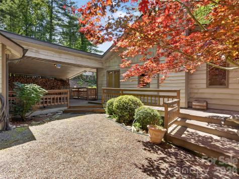 255 Westover Lane Burnsville NC 28714