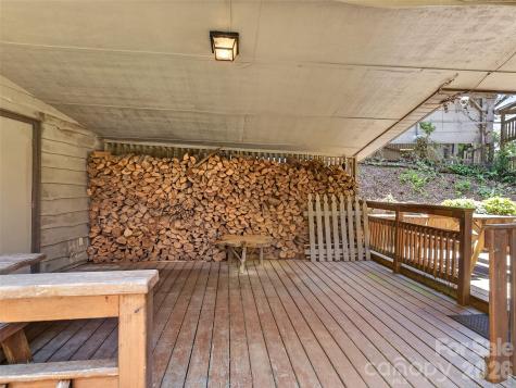 255 Westover Lane Burnsville NC 28714
