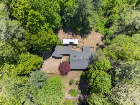 255 Westover Lane Burnsville NC 28714