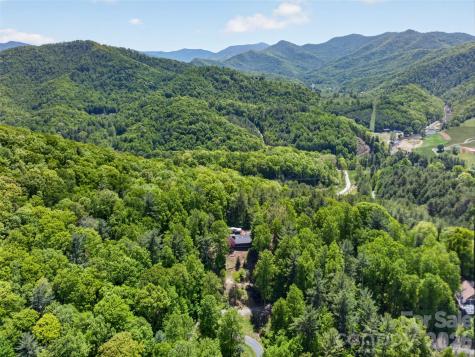 255 Westover Lane Burnsville NC 28714
