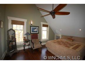 1 Perdue Place Asheville NC 28806