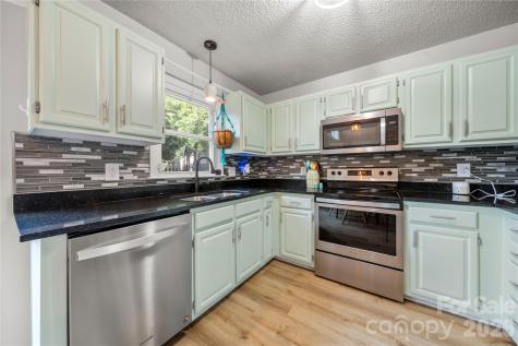 3072 Point Clear Drive Tega Cay SC 29708