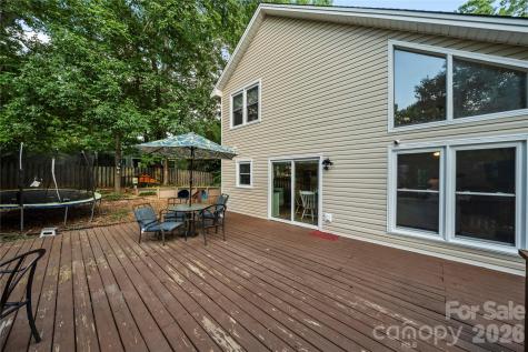 3072 Point Clear Drive Tega Cay SC 29708