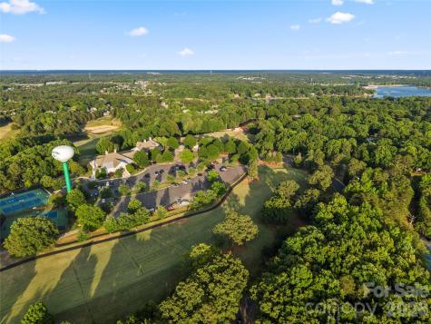 3072 Point Clear Drive Tega Cay SC 29708