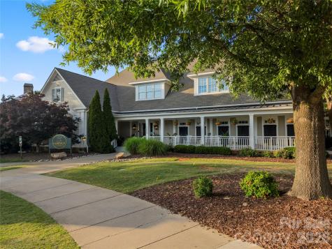 3072 Point Clear Drive Tega Cay SC 29708