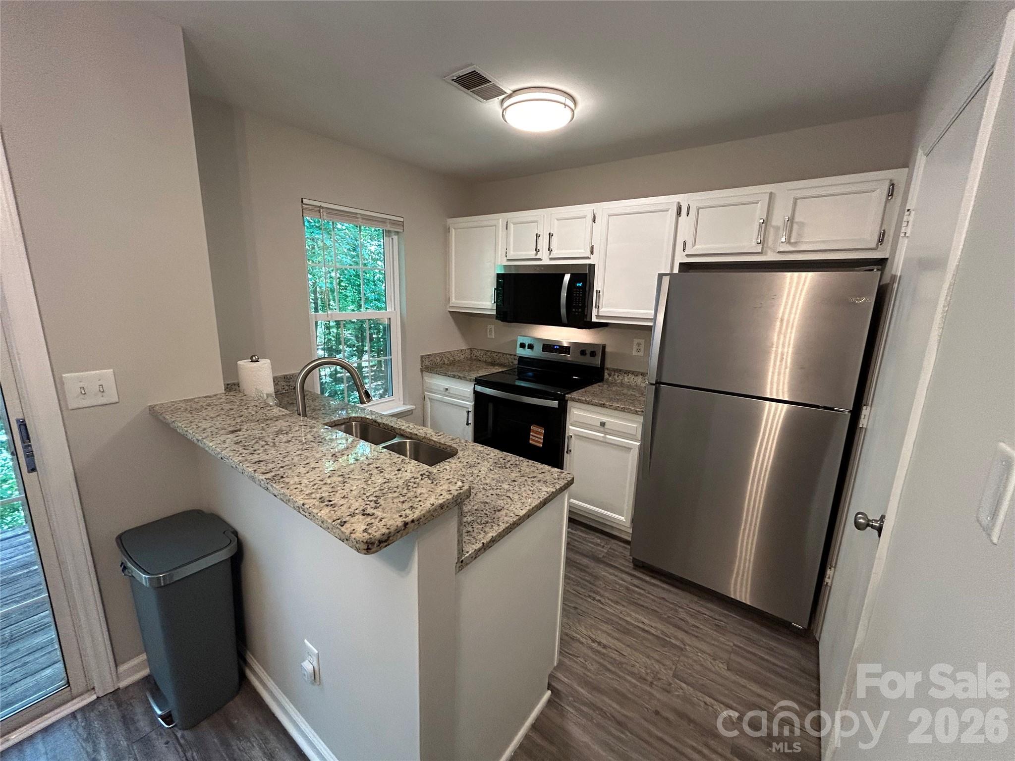6466 Windsor Gate Lane Charlotte NC 28215