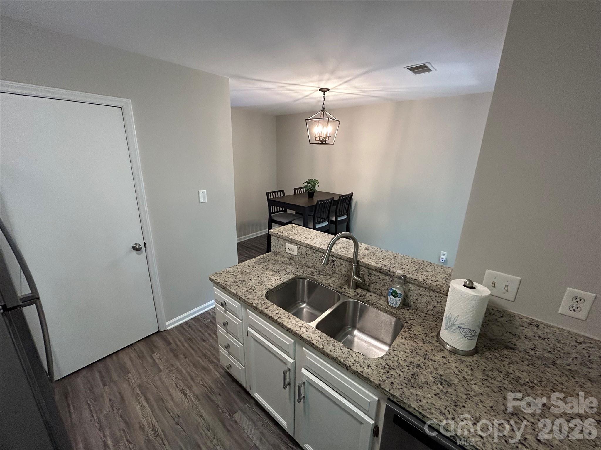 6466 Windsor Gate Lane Charlotte NC 28215