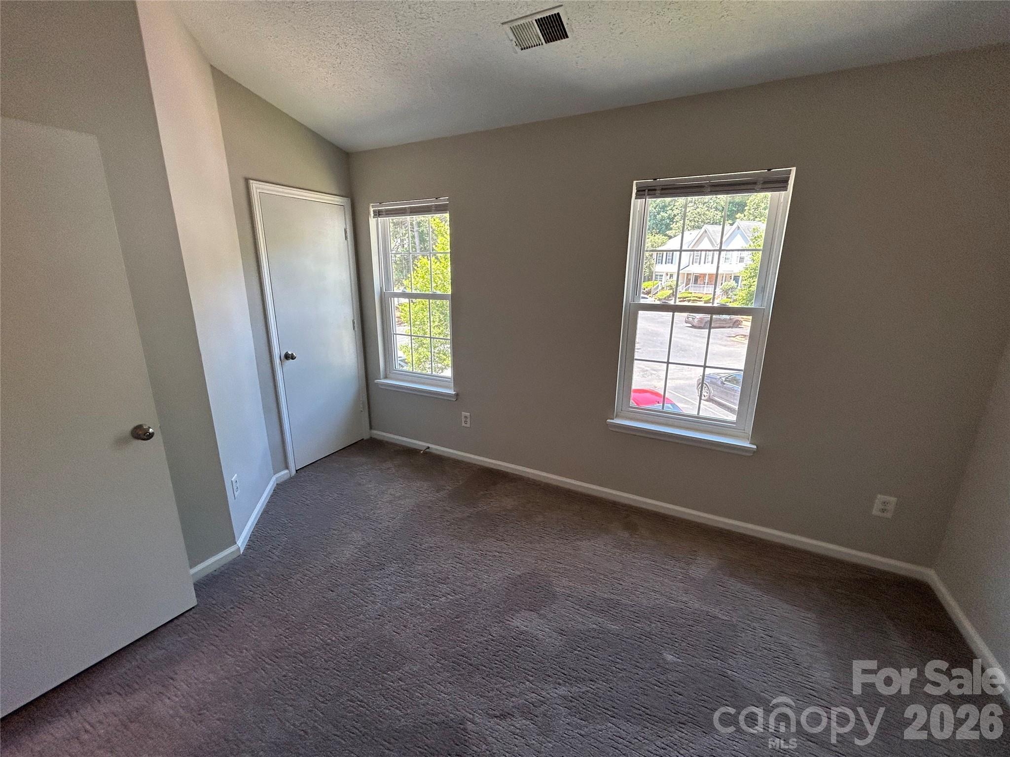 6466 Windsor Gate Lane Charlotte NC 28215