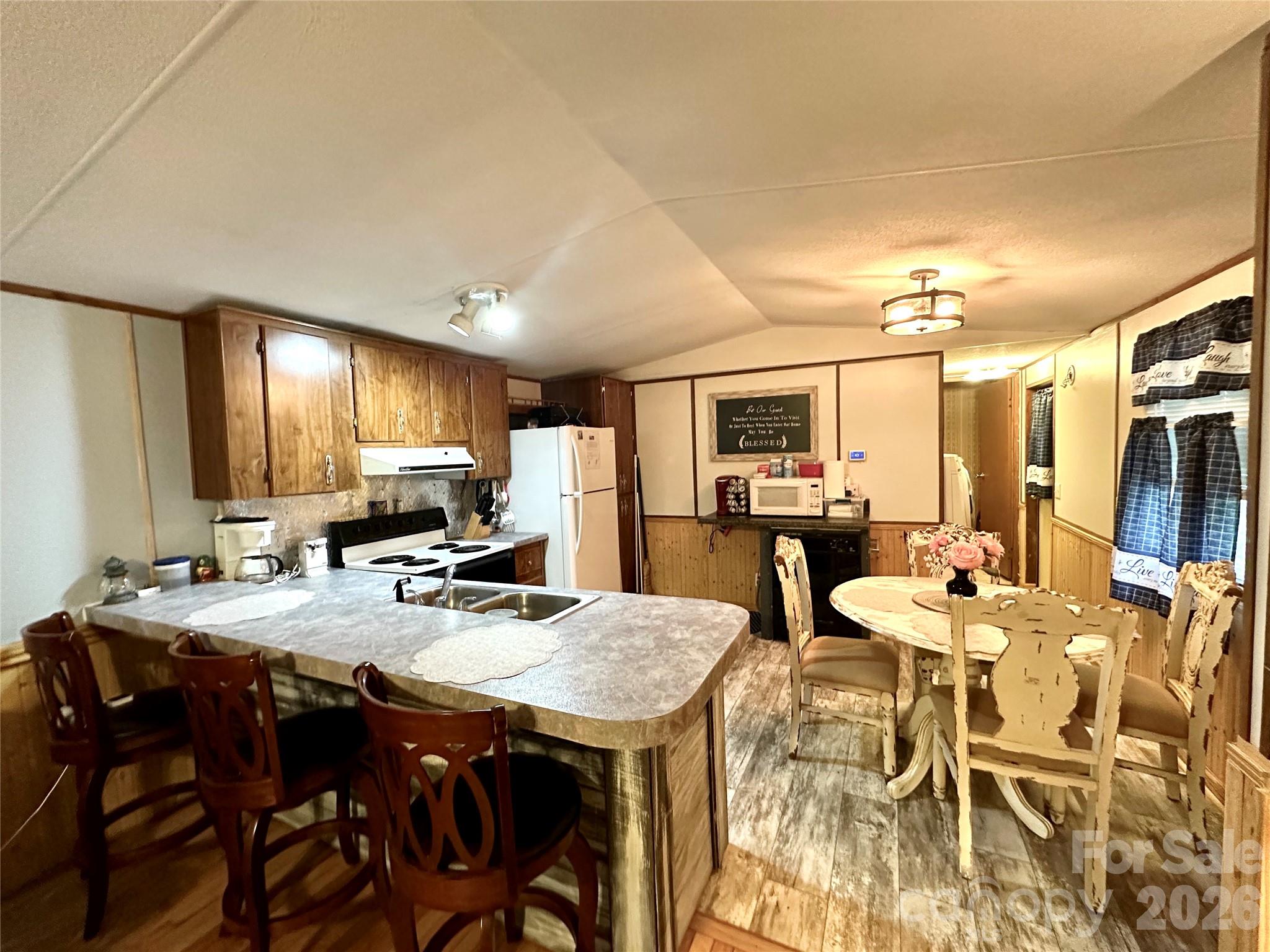 492 Chestnut Mountain Road Spruce Pine NC 28777