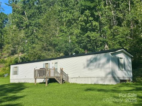 492 Chestnut Mountain Road Spruce Pine NC 28777