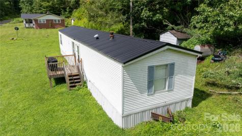 492 Chestnut Mountain Road Spruce Pine NC 28777