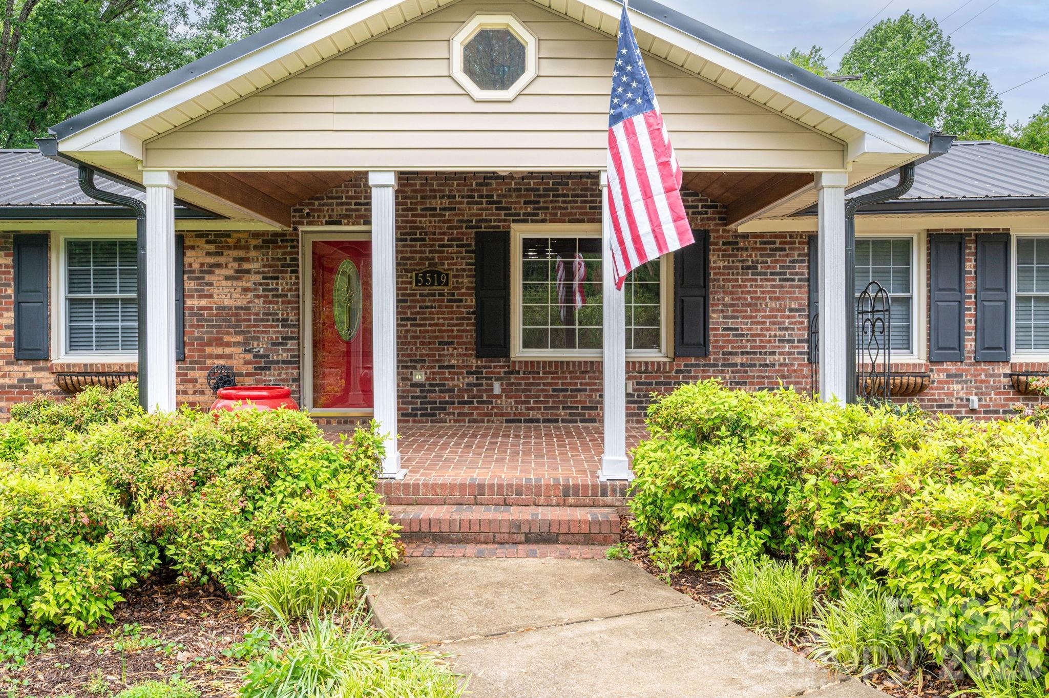 5519 Dallas High Shoals Highway Dallas NC 28034