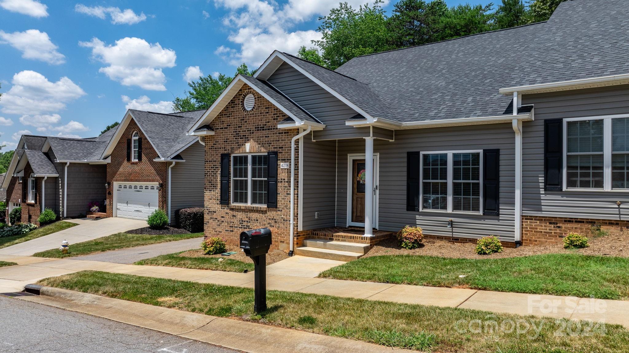 4218 Pickering Drive Hickory NC 28602