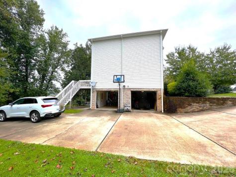 117 Lonetree Circle Advance NC 27006