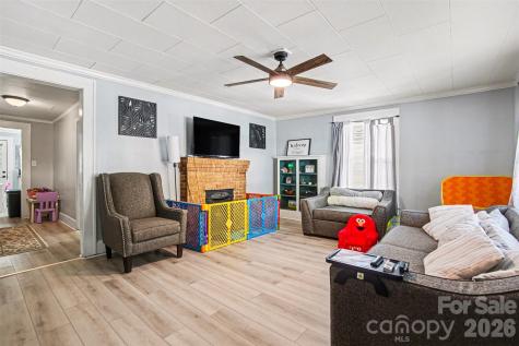 815 S Jackson Street Salisbury NC 28144