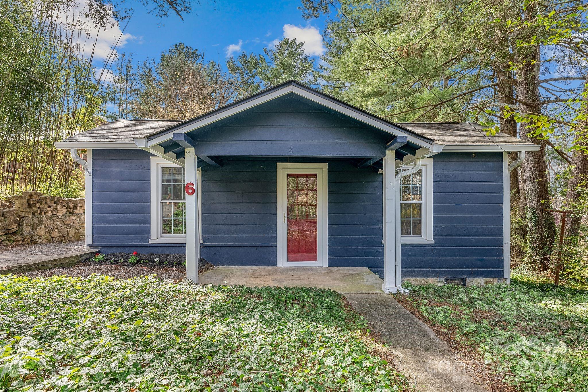6 Gilbert Street Asheville NC 28804