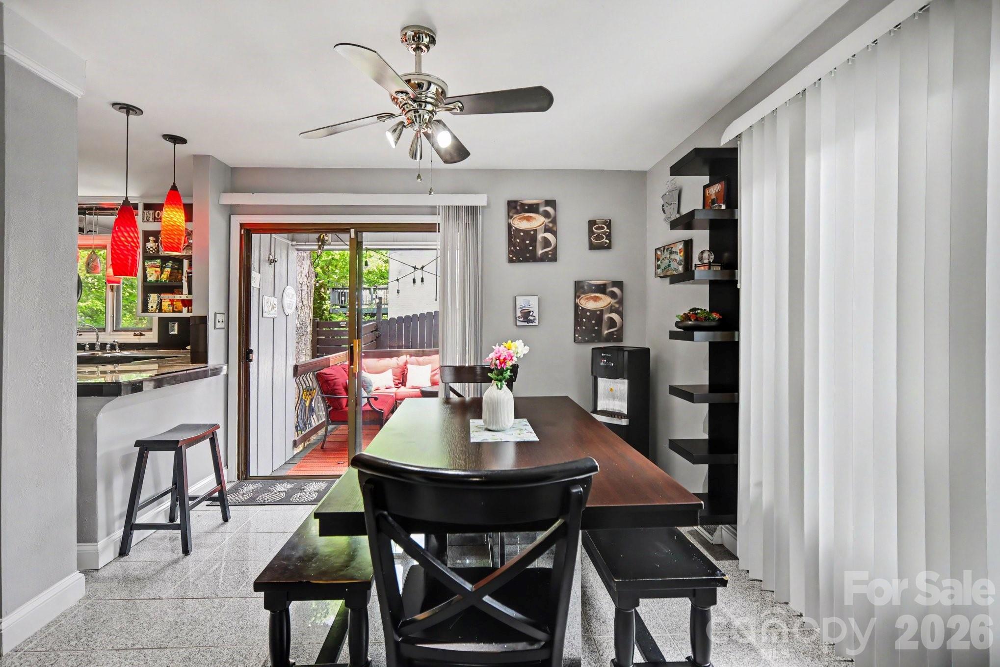 7108 Hollyhouse Drive Charlotte NC 28215