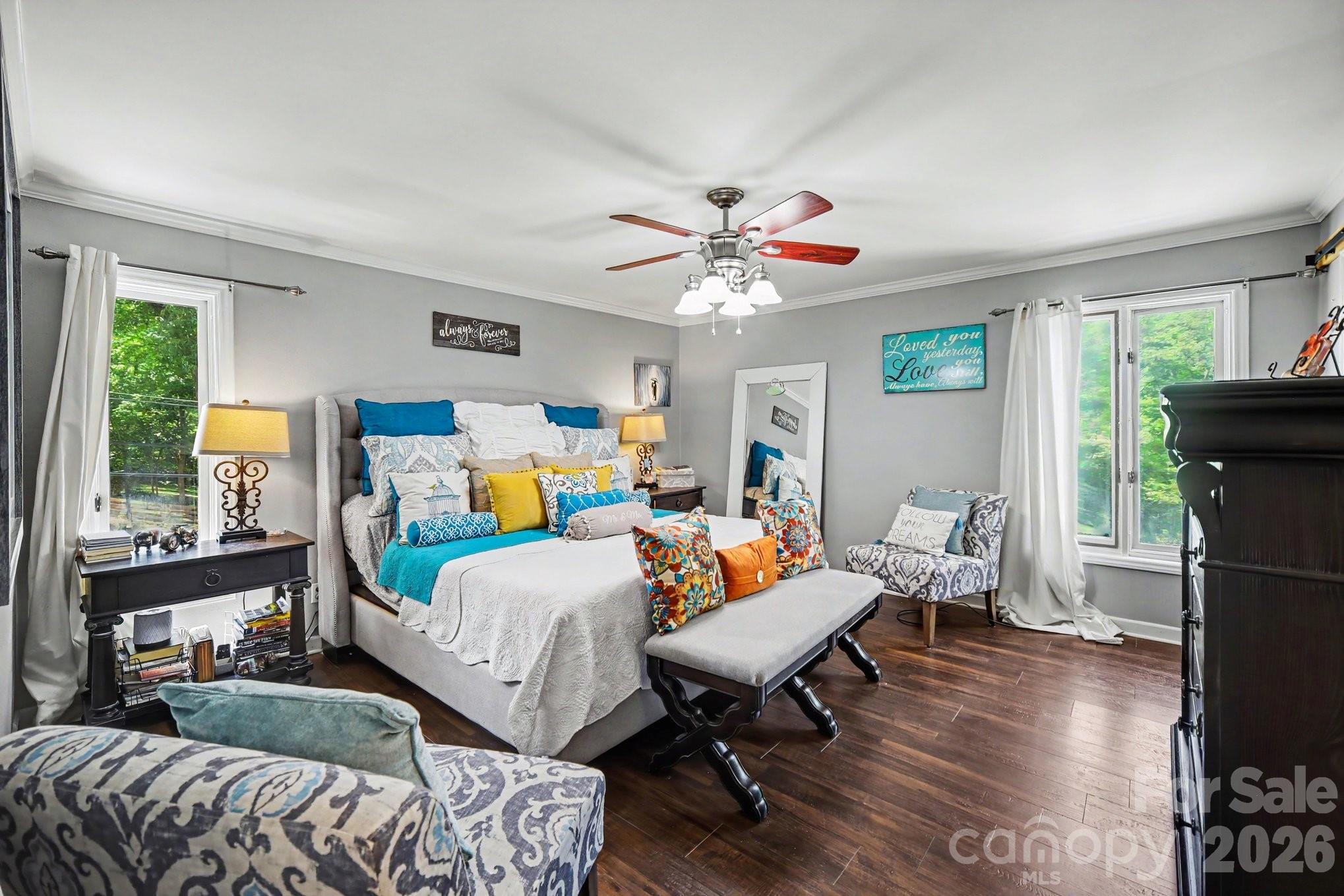 7108 Hollyhouse Drive Charlotte NC 28215