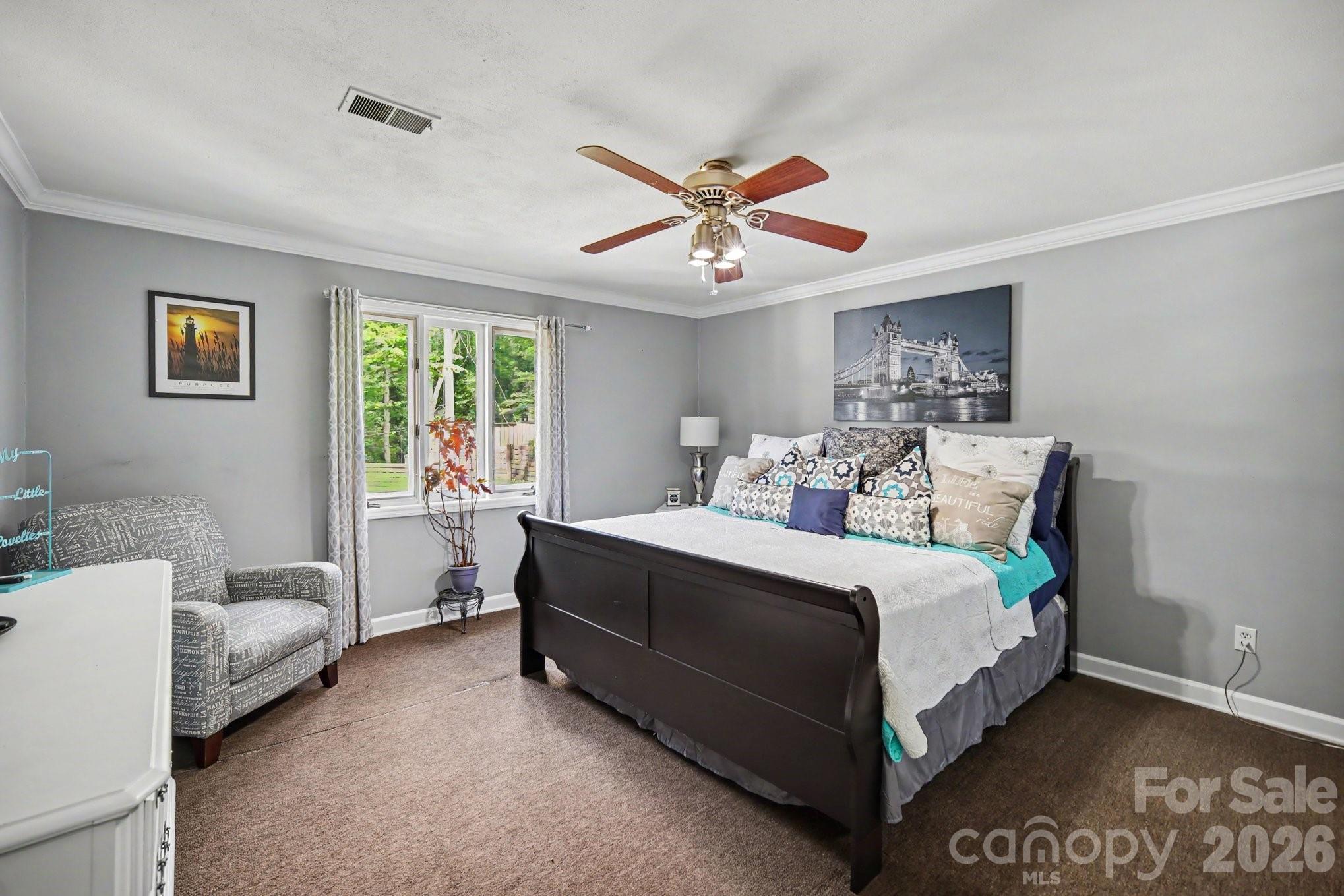 7108 Hollyhouse Drive Charlotte NC 28215