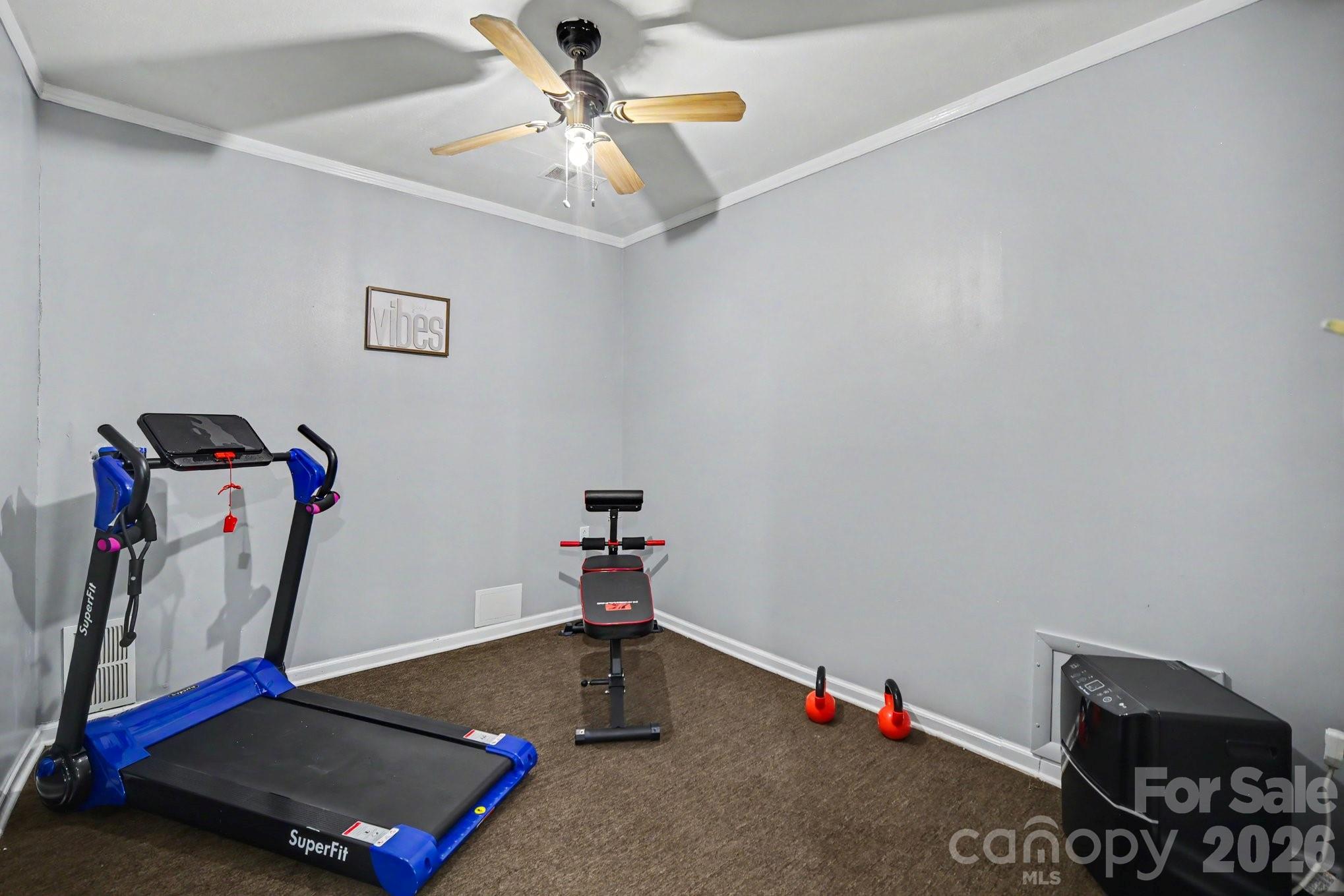 7108 Hollyhouse Drive Charlotte NC 28215