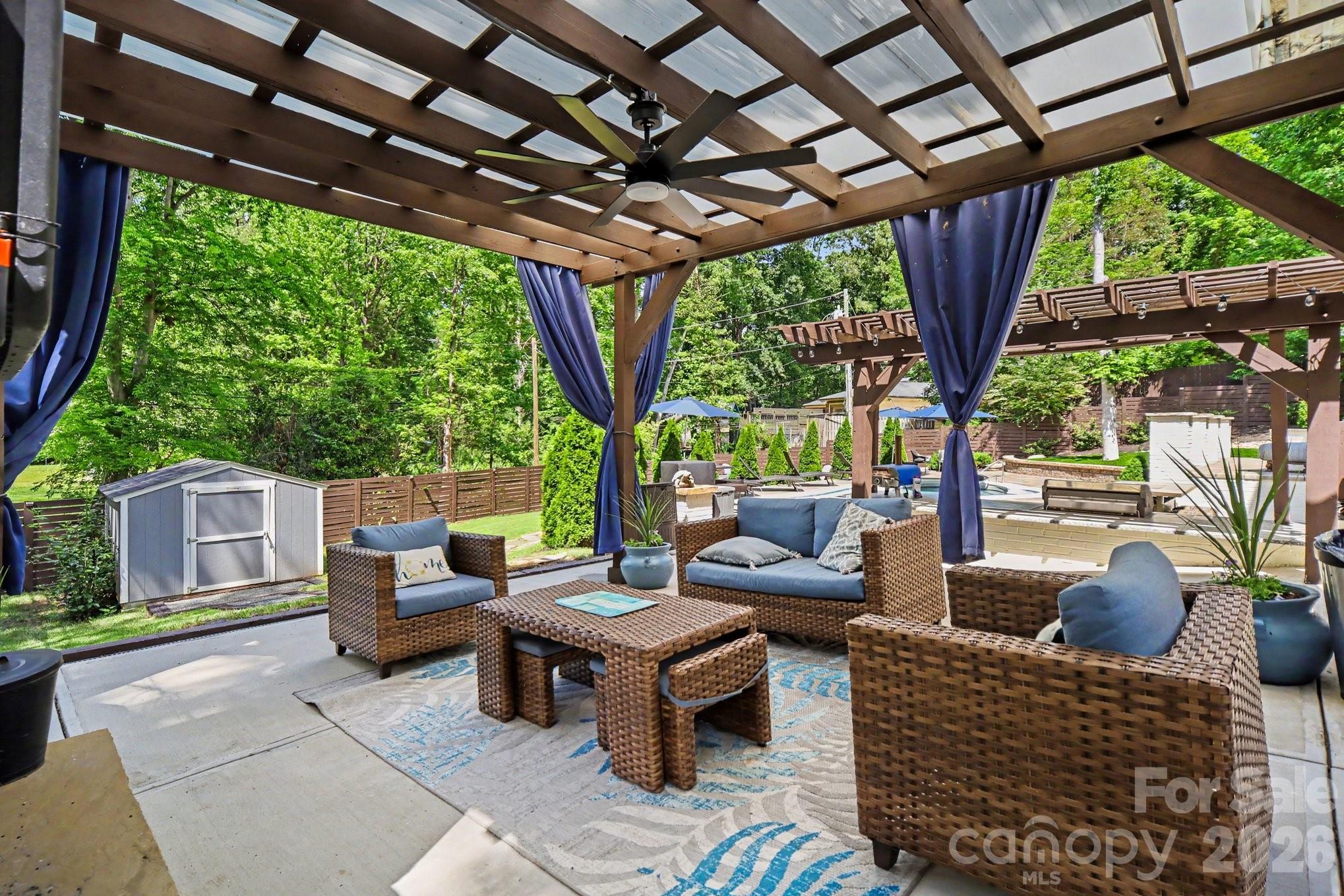 7108 Hollyhouse Drive Charlotte NC 28215