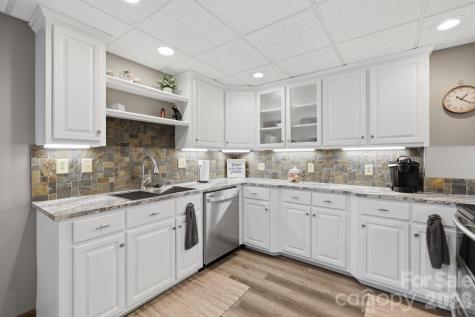 233 Lake View Place Jefferson NC 28640