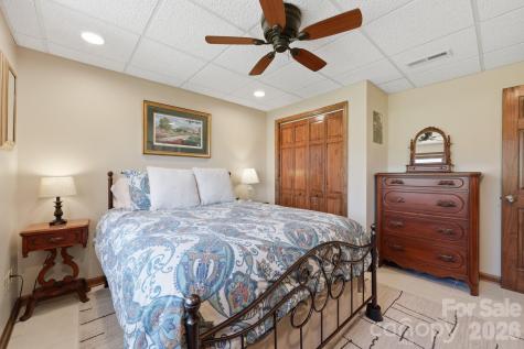 233 Lake View Place Jefferson NC 28640