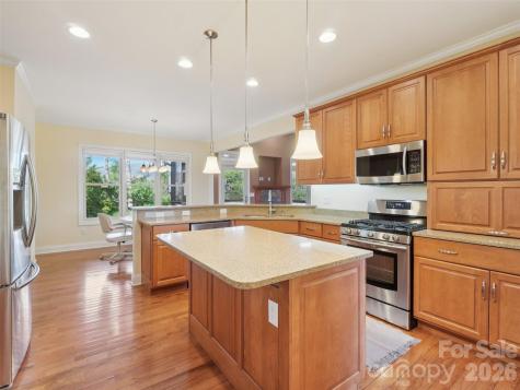 959 Silverglen Way Hendersonville NC 28792