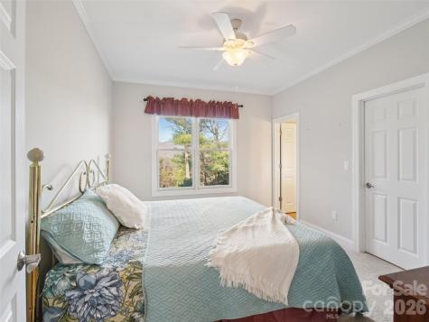 959 Silverglen Way Hendersonville NC 28792