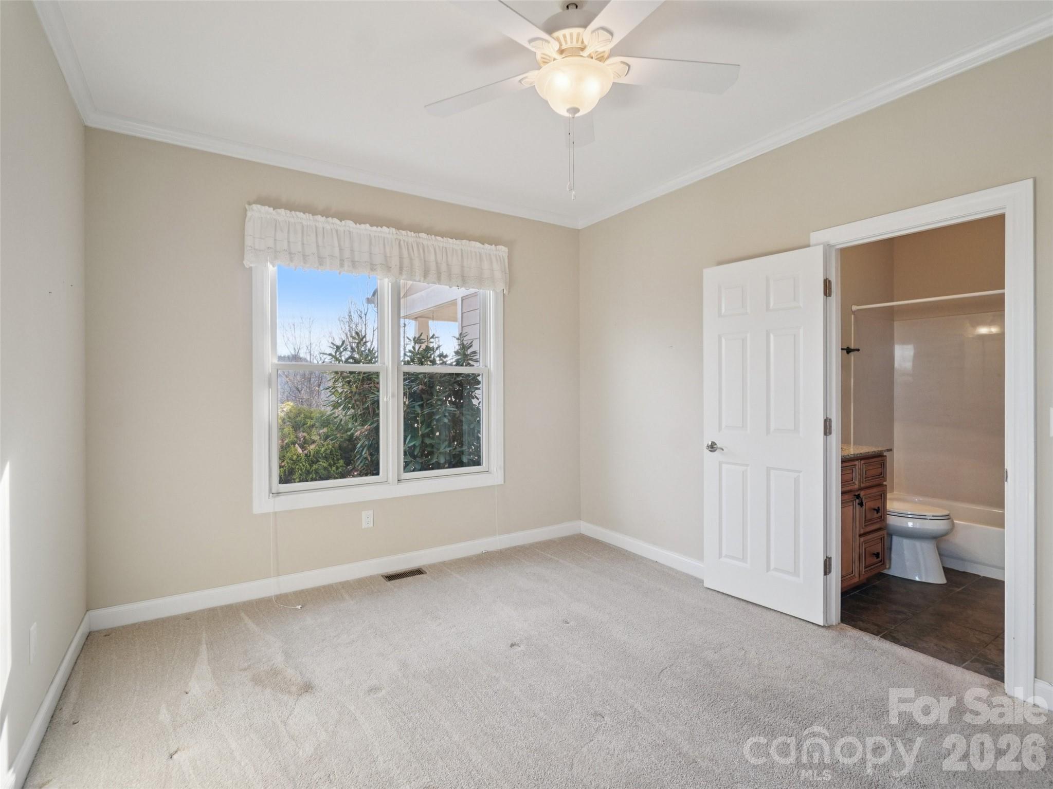 959 Silverglen Way Hendersonville NC 28792