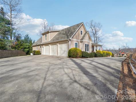 959 Silverglen Way Hendersonville NC 28792
