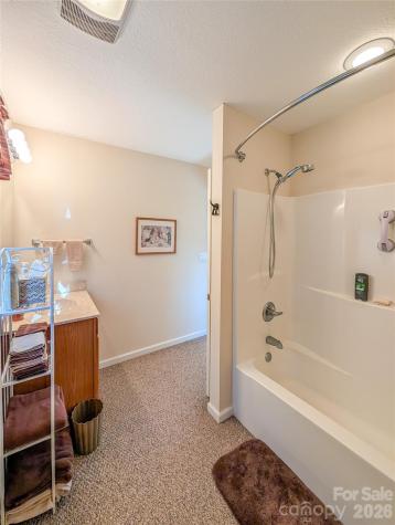 305 Majestic Mountain Drive Burnsville NC 28714