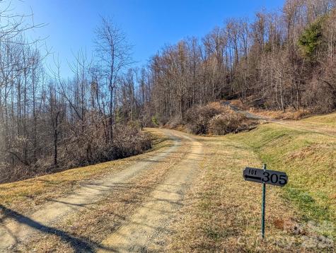 305 Majestic Mountain Drive Burnsville NC 28714