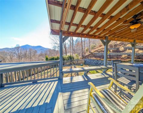 305 Majestic Mountain Drive Burnsville NC 28714