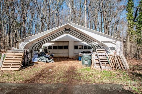 1095 Mount Ulla Highway Mooresville NC 28115