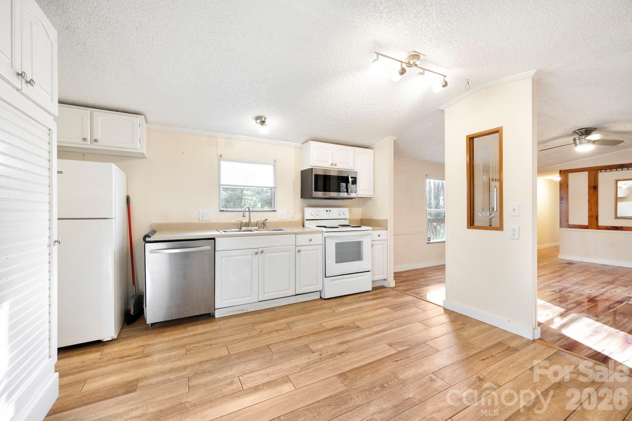 101 Laurel Loop Fletcher NC 28732