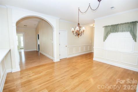 1365 Royalty Circle Statesville NC 28625