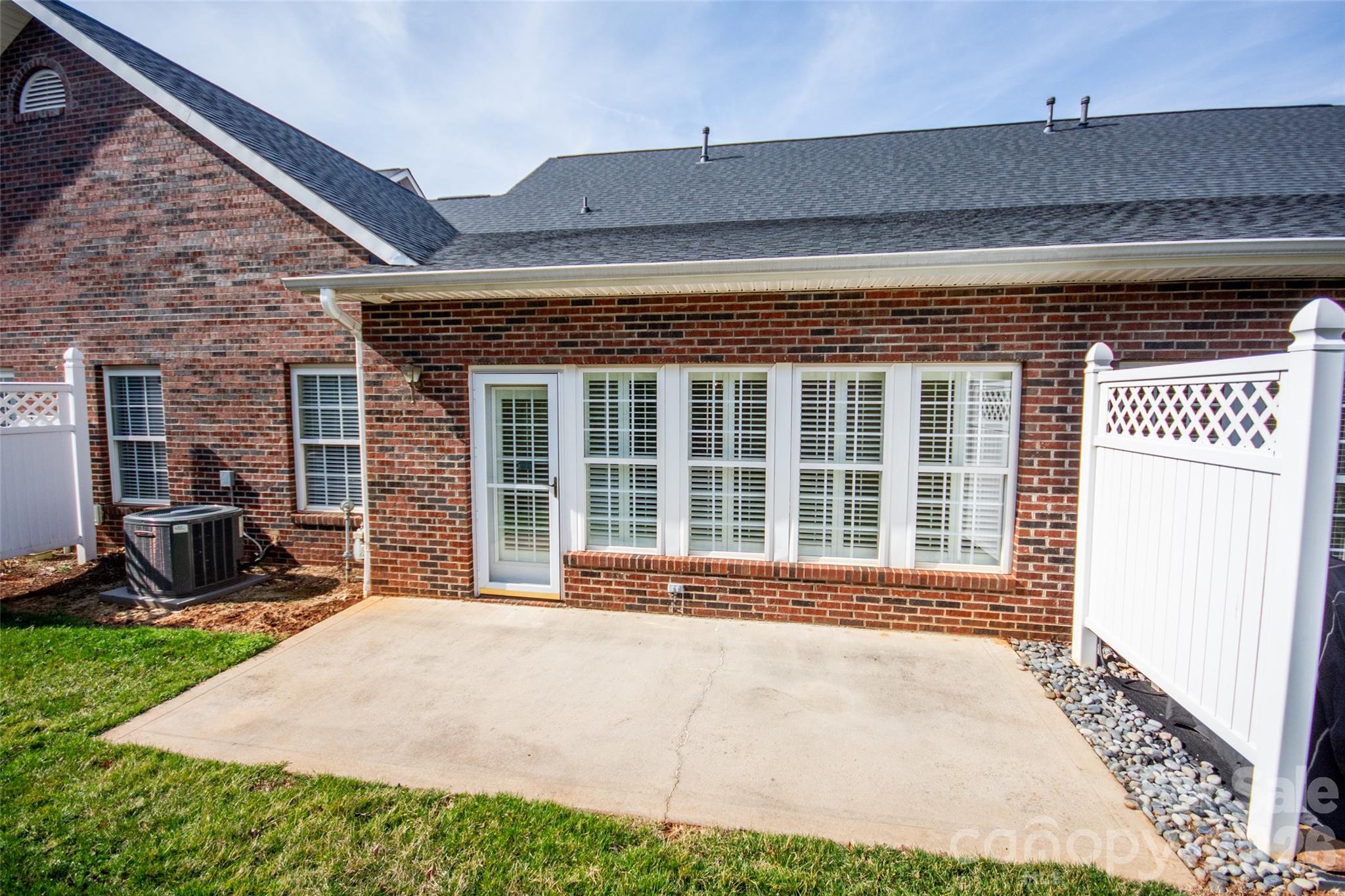 1365 Royalty Circle Statesville NC 28625